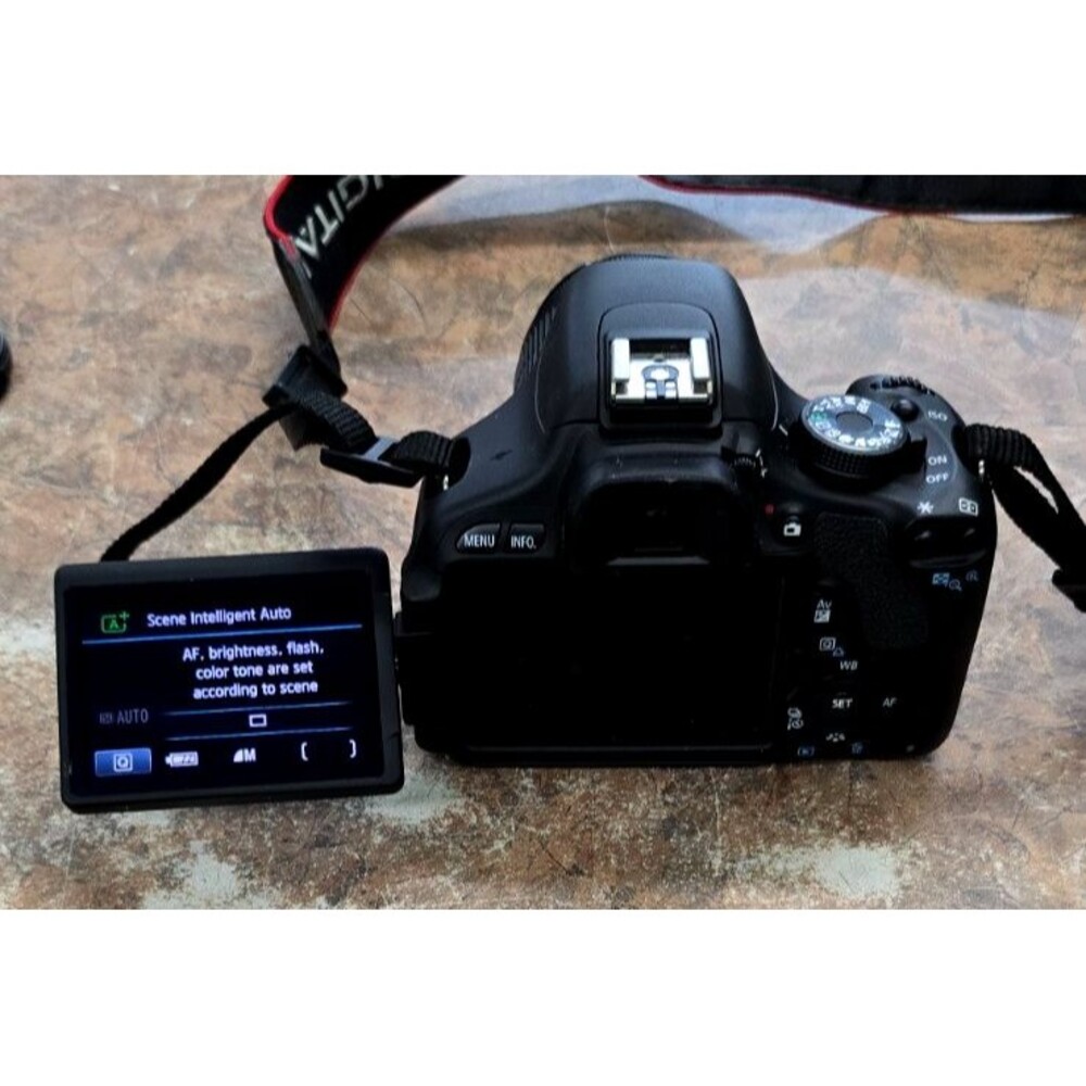 Canon DS126311 - EOS Rebel T3i DSLR Camera w/ 18-55mm Lens/Case - Picture 4 of 7